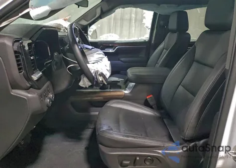 2023 Chevrolet Silverado K1500 Lt Trail Boss z USA, uszkodzony, nr VIN 3GCUDFED6PG353045